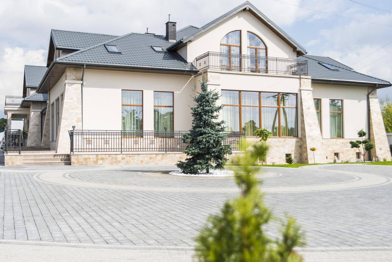 Hotel Aleksandria Siedlce Exteriör bild