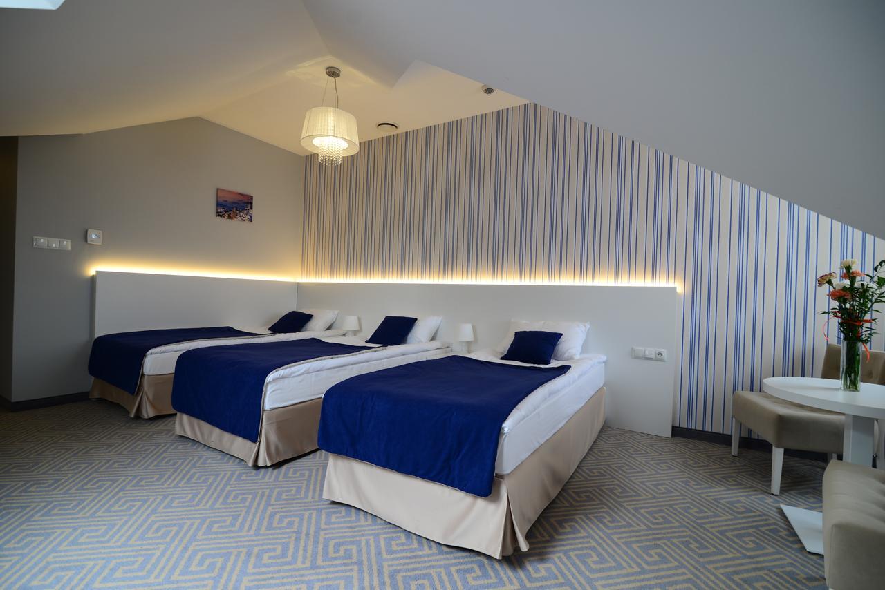 Hotel Aleksandria Siedlce Exteriör bild