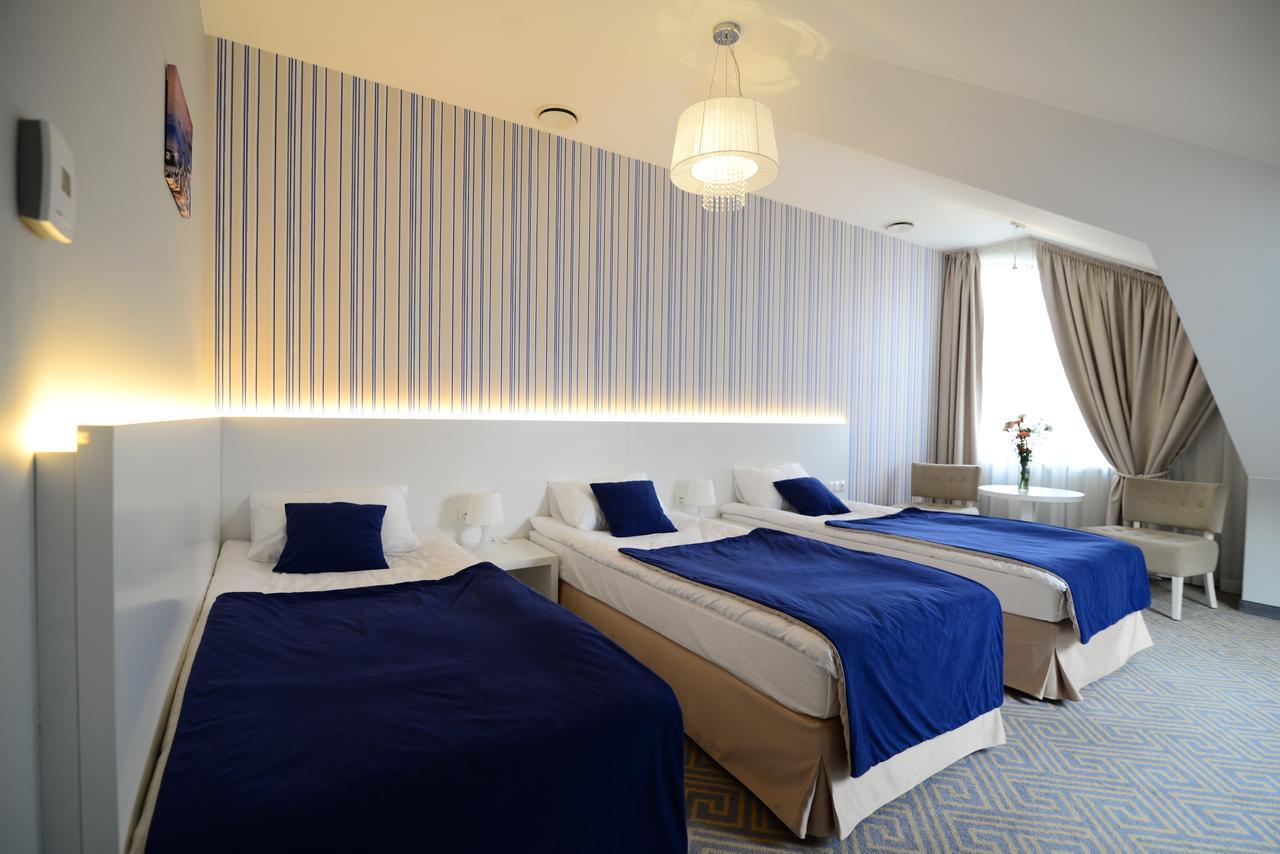 Hotel Aleksandria Siedlce Exteriör bild
