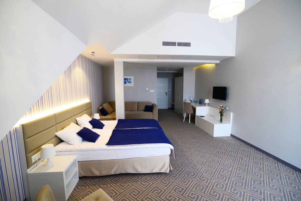 Hotel Aleksandria Siedlce Exteriör bild